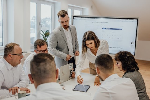 Compliance vs Audit