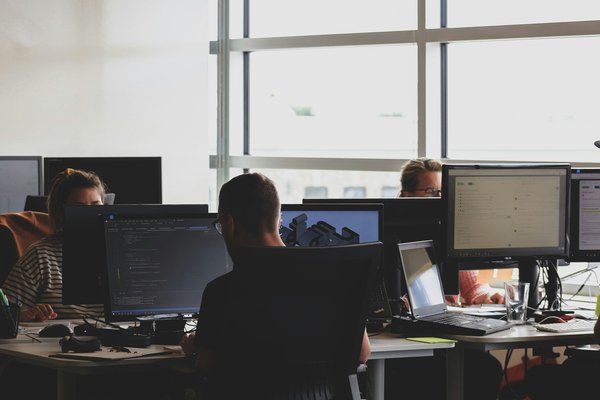 Regulance-teams-and-automation